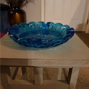 VINTAGE L.E. SMITH Moon & Stars Colonial Blue Oval Glass Ashtray Trinket Dish